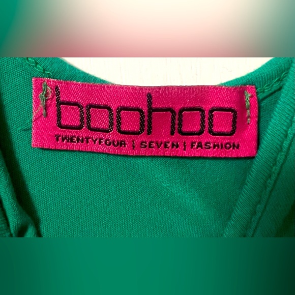Boohoo size 8 green sleeveless maxi dress. Great condition. - Picture 3 of 4